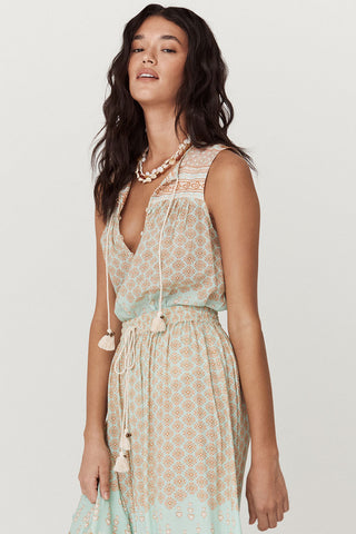 sweet-nothings-sleeveless-blouse
